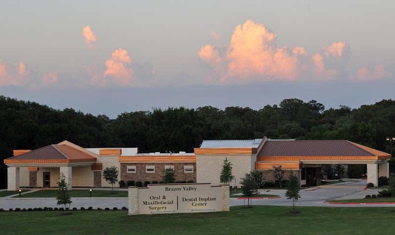 Brandon Colt Clyburn, DDS — pediatric dentist in College Station