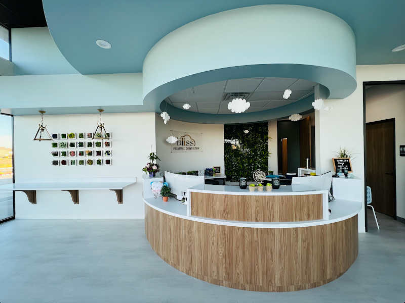 Chanica TAN Veranunt, DDS — pediatric dentist in Rosharon