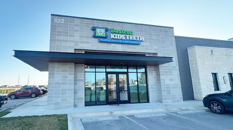 Christopher Rylan Cason, DDS — pediatric dentist in Bastrop