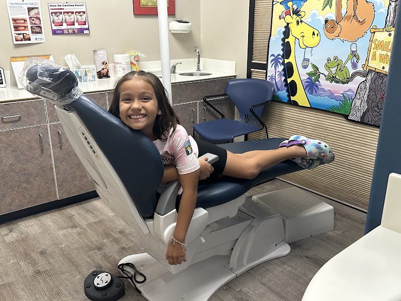 Clyde Nelson Yost, DDS — pediatric dentist in San Antonio
