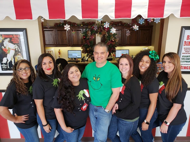 Esteban Velez, DDS — pediatric dentist in Seguin
