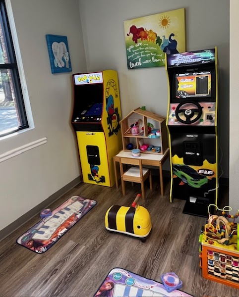 Jeremy Adams, DDS — pediatric dentist in Kingwood
