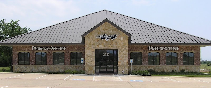 John D Roberts, DDS — pediatric dentist in Prosper