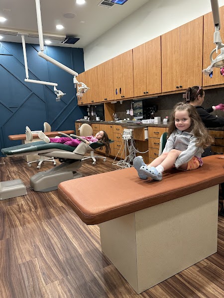 Julie Michelle Colwick, DDS — pediatric dentist in Cleburne