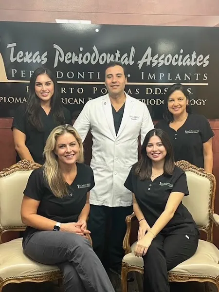 Roberto Porras, DDS — pediatric dentist in Houston