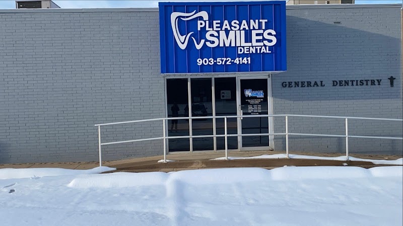 Shahzada Durrani, DDS — pediatric dentist in Mount Pleasant